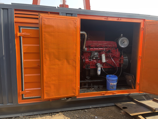 莱山哪些因素会影响 200KW 柴油发电机的燃油消耗率？