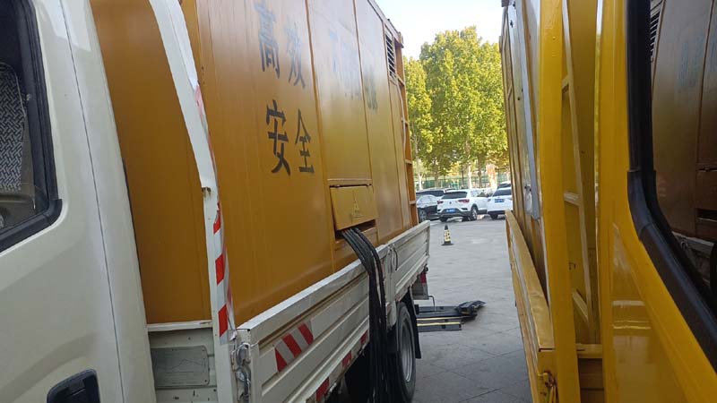 莱山如何判断柴油发电机组和UPS电源的切换时间是否符合要求？