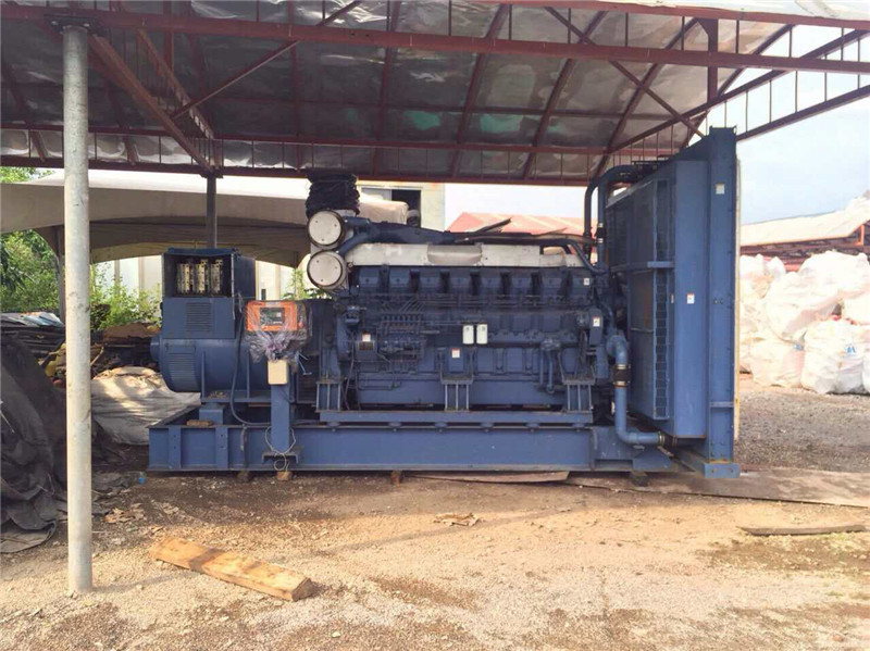 莱山如何判断压力测试设备的压力是否稳定？